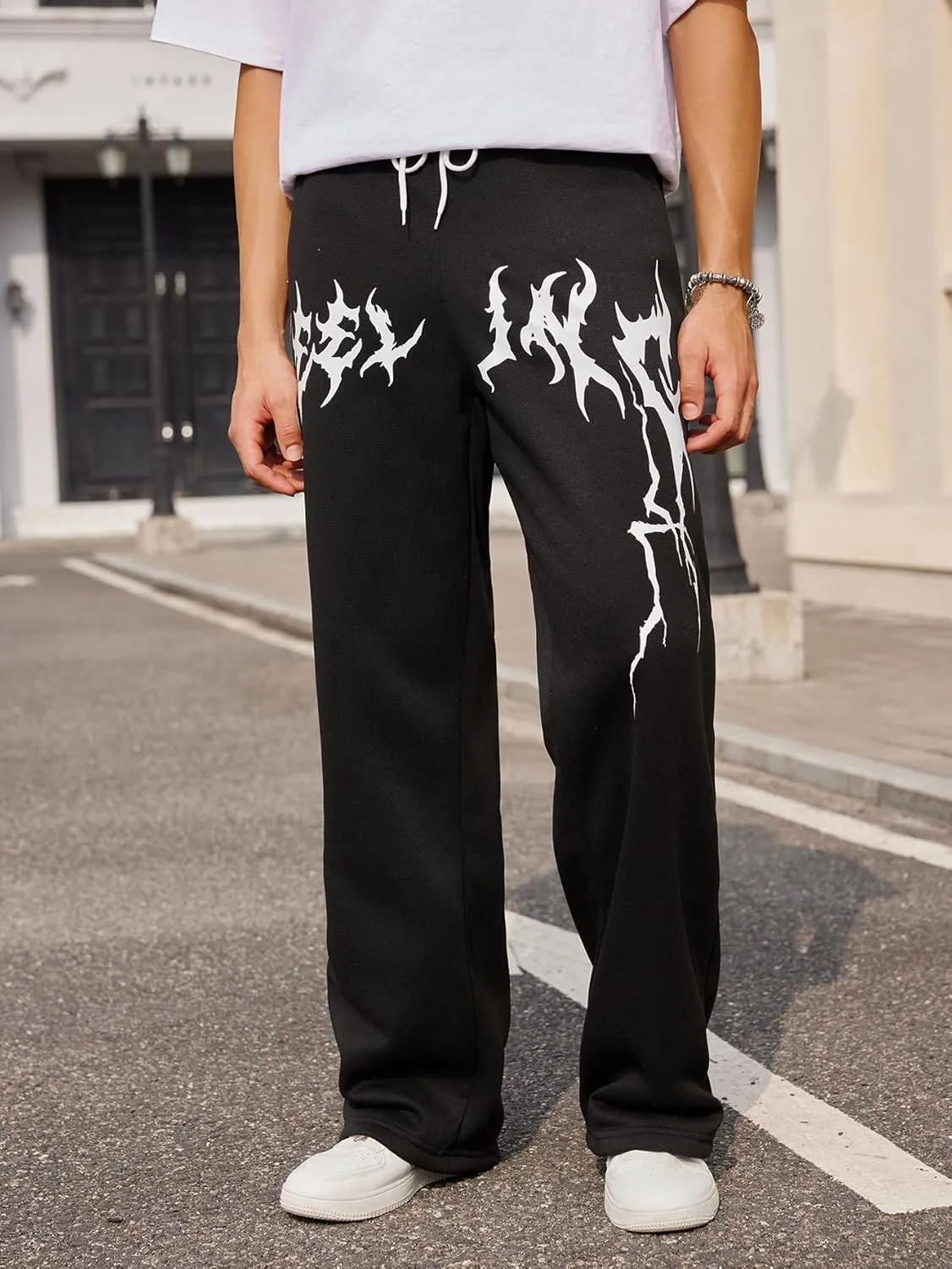 OYOANGLE Men's Graphic Print Drawstring Waist Baggy Sweatpants Loose Straight Leg Pants with Pocket