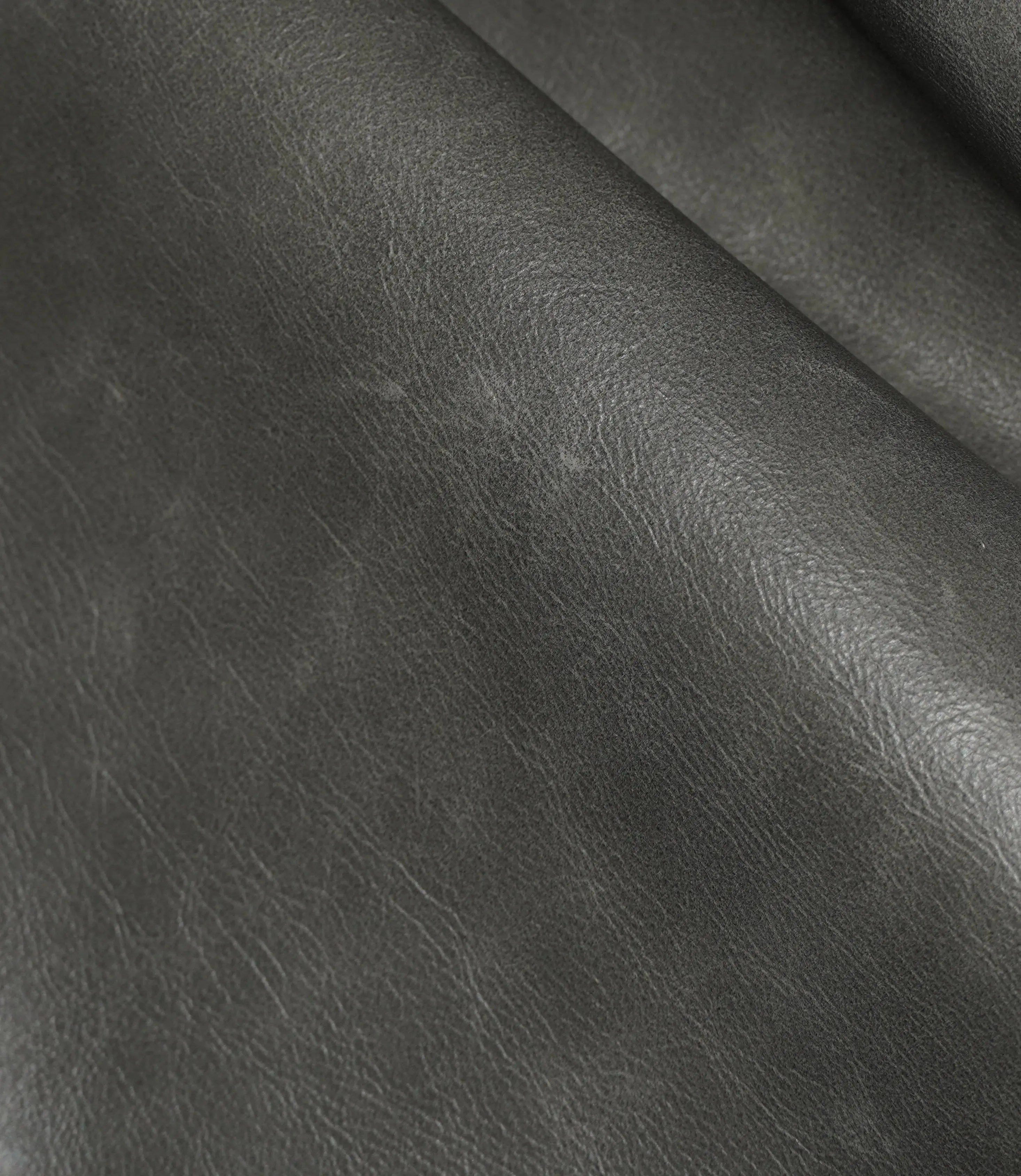 Verona Vintage Distressed Cowhide